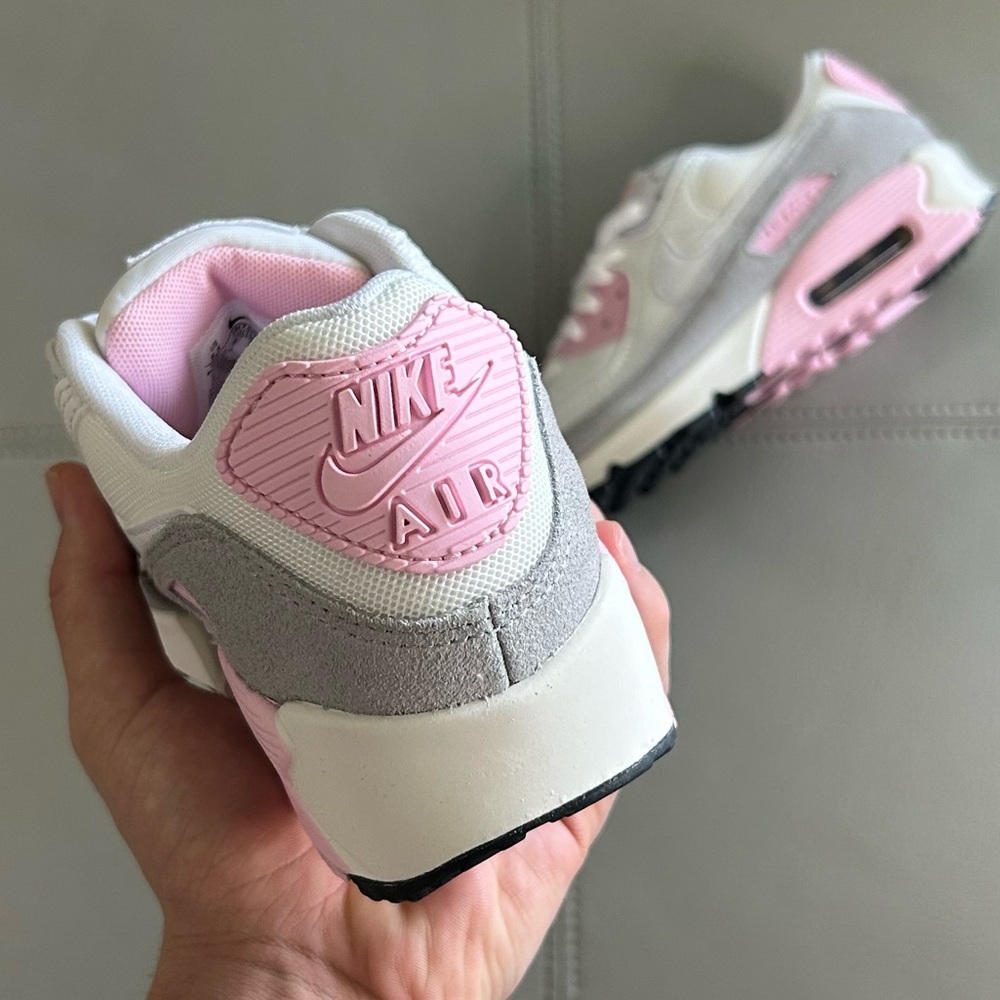 SIZE 8.5 - NIKE AIR MAX 90 ATHLETIC DEPARTMENT- PINK FOAM W - Picture 3 of 3